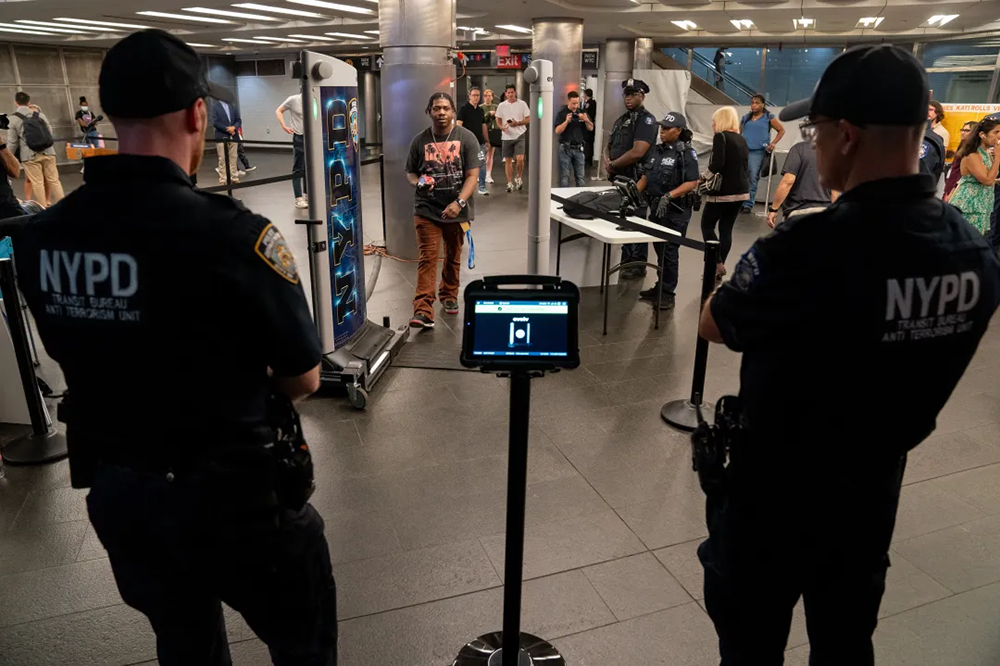 ‘'Making safer experiences’ - NYC rolls out weapons detection technology in subways 